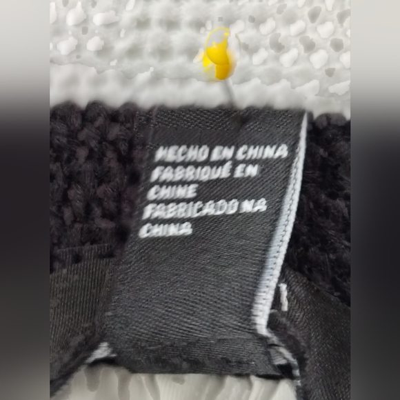 Forever 21 Black and White Knit Midi Skirt Size S - Picture 7 of 8